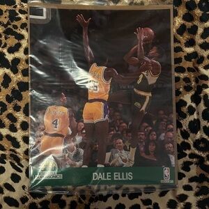 Dale Ellis- NBA Hoops Action Photo 8 x 10 Glossy Print